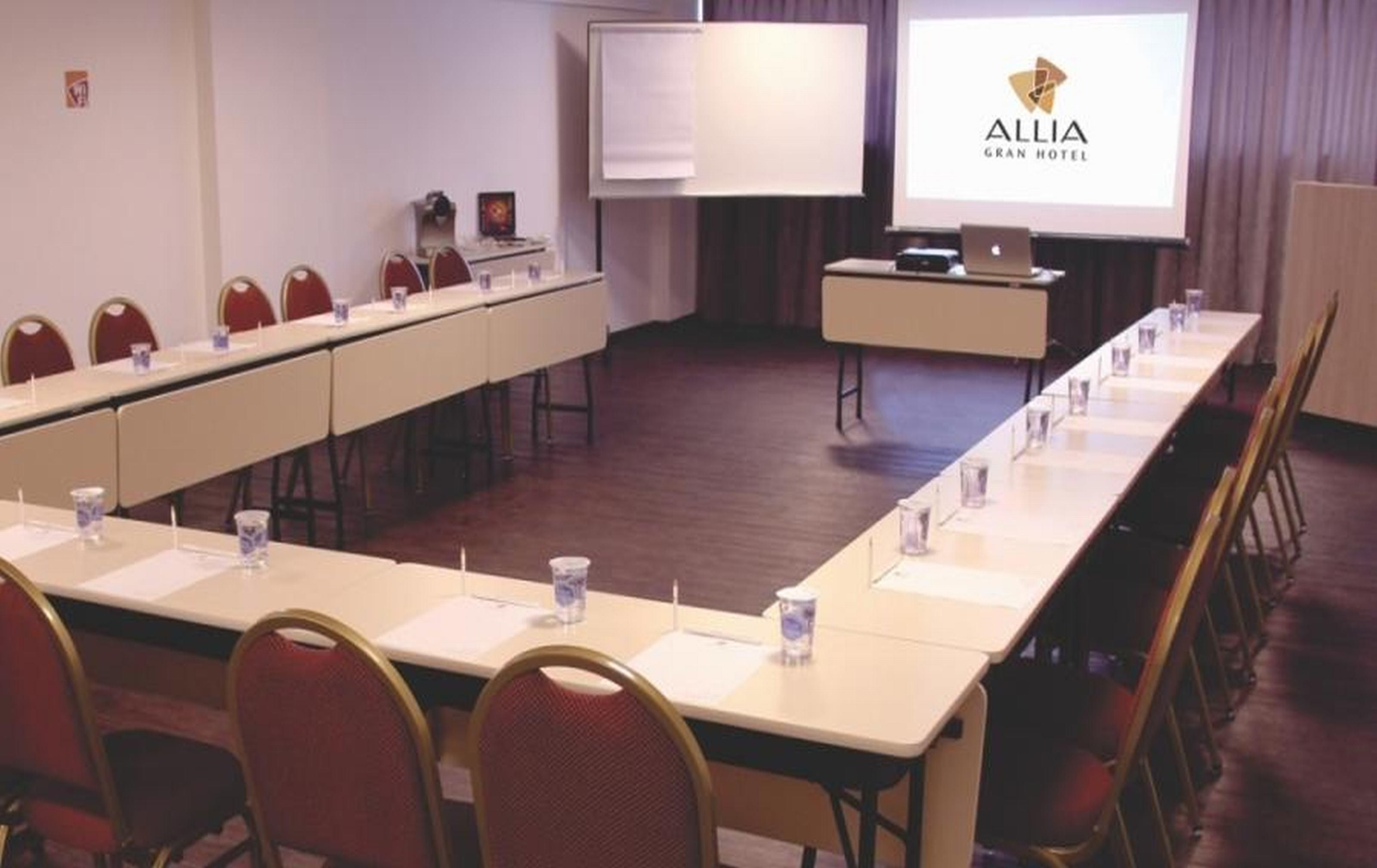 Allia Gran Pampulha Suites ベロ・オリゾンテ エクステリア 写真
